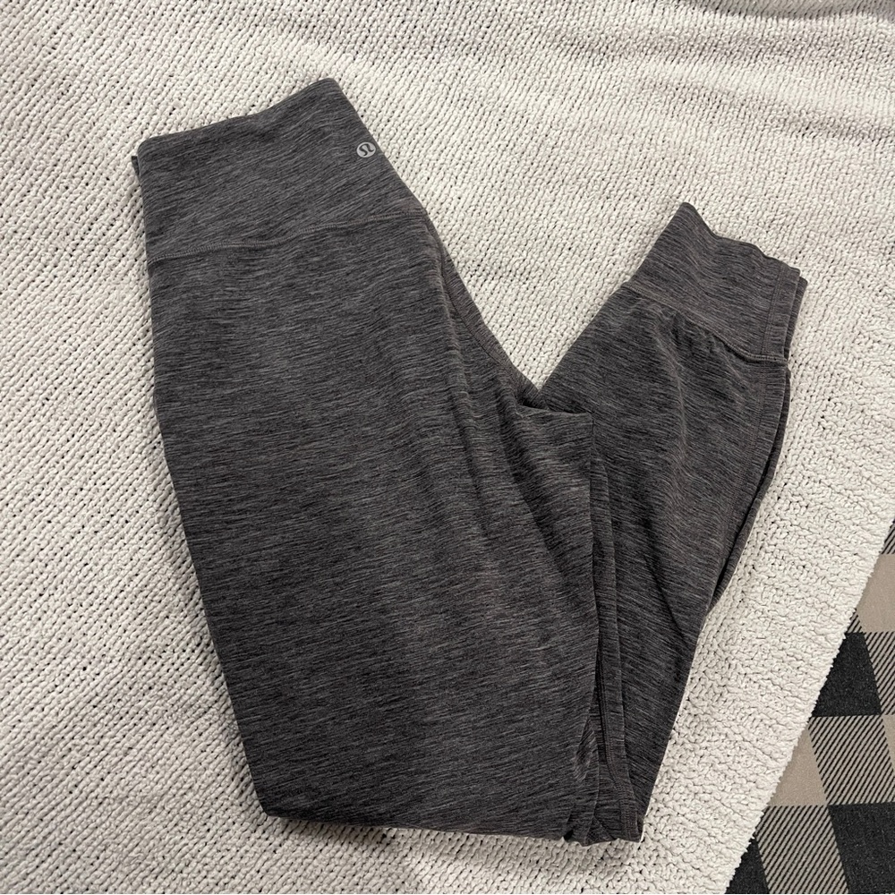 Lululemon women’s dark heather grey Leggings 6